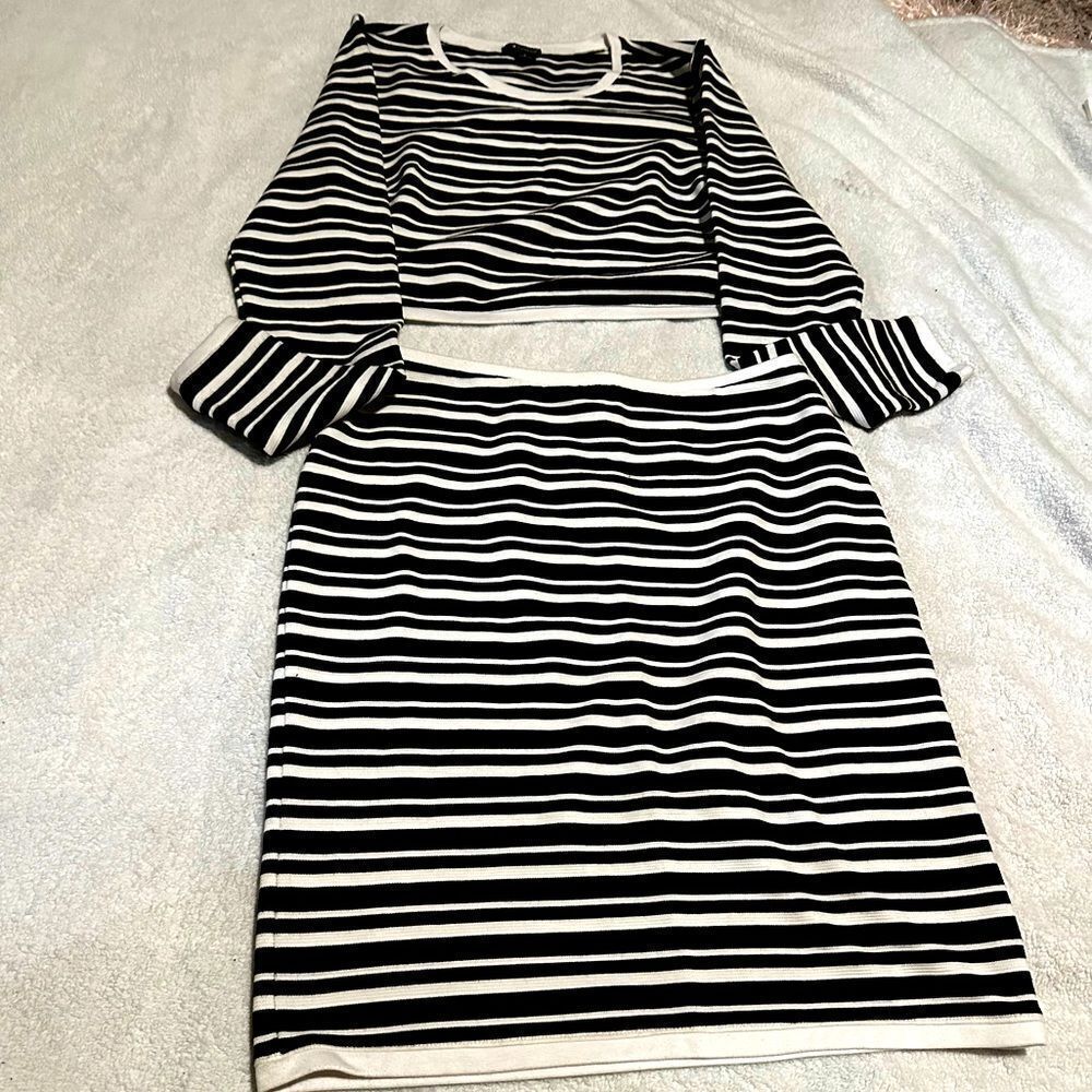 Two Piece Skirt Set!